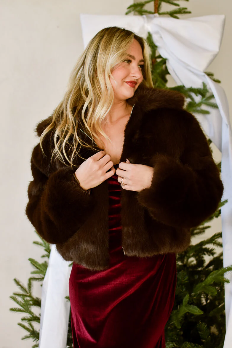 Nia Mocha Faux Fur Bomber Jacket - FINAL SALE - Image 4